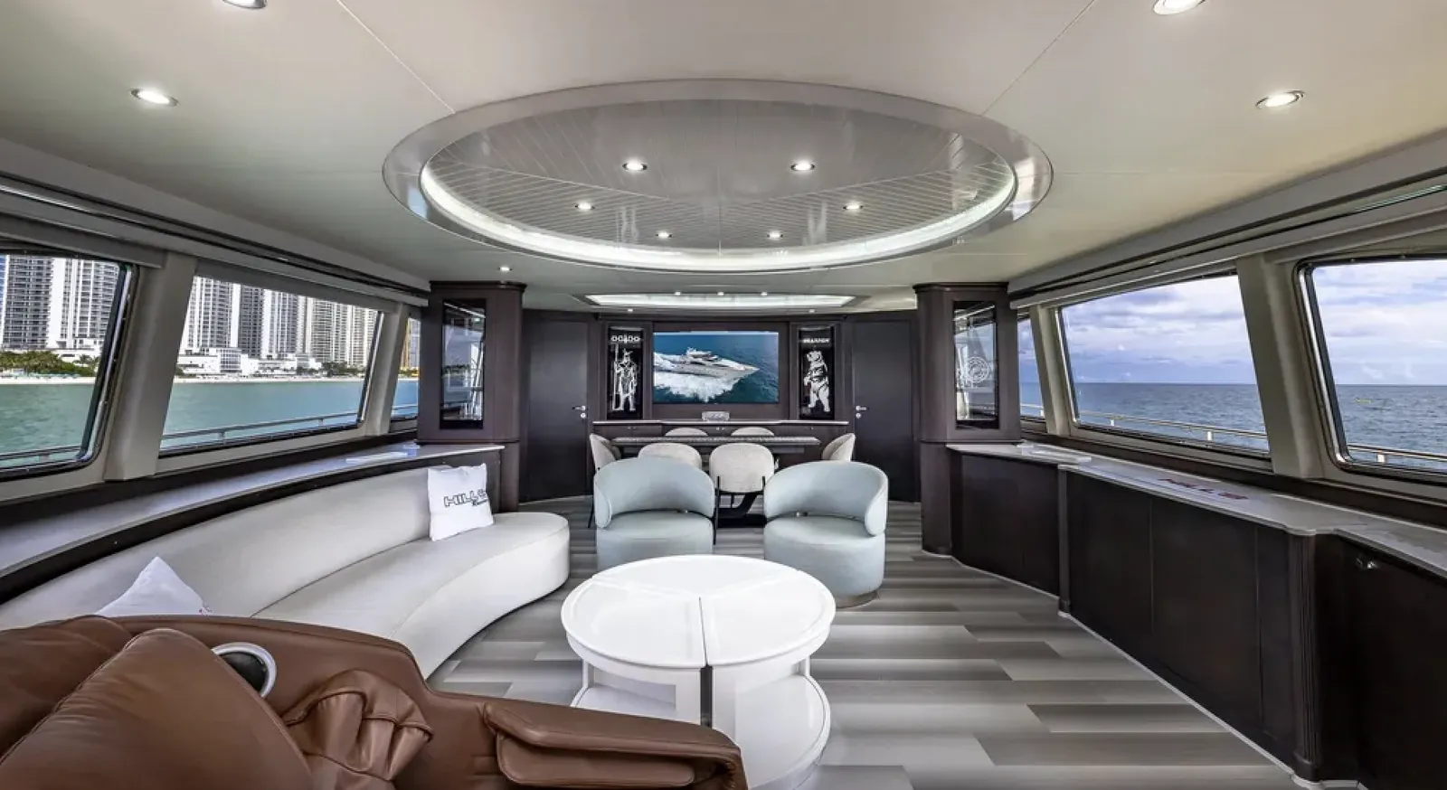 BEARPAW with Jacuzzi Miami yacht detail 5
