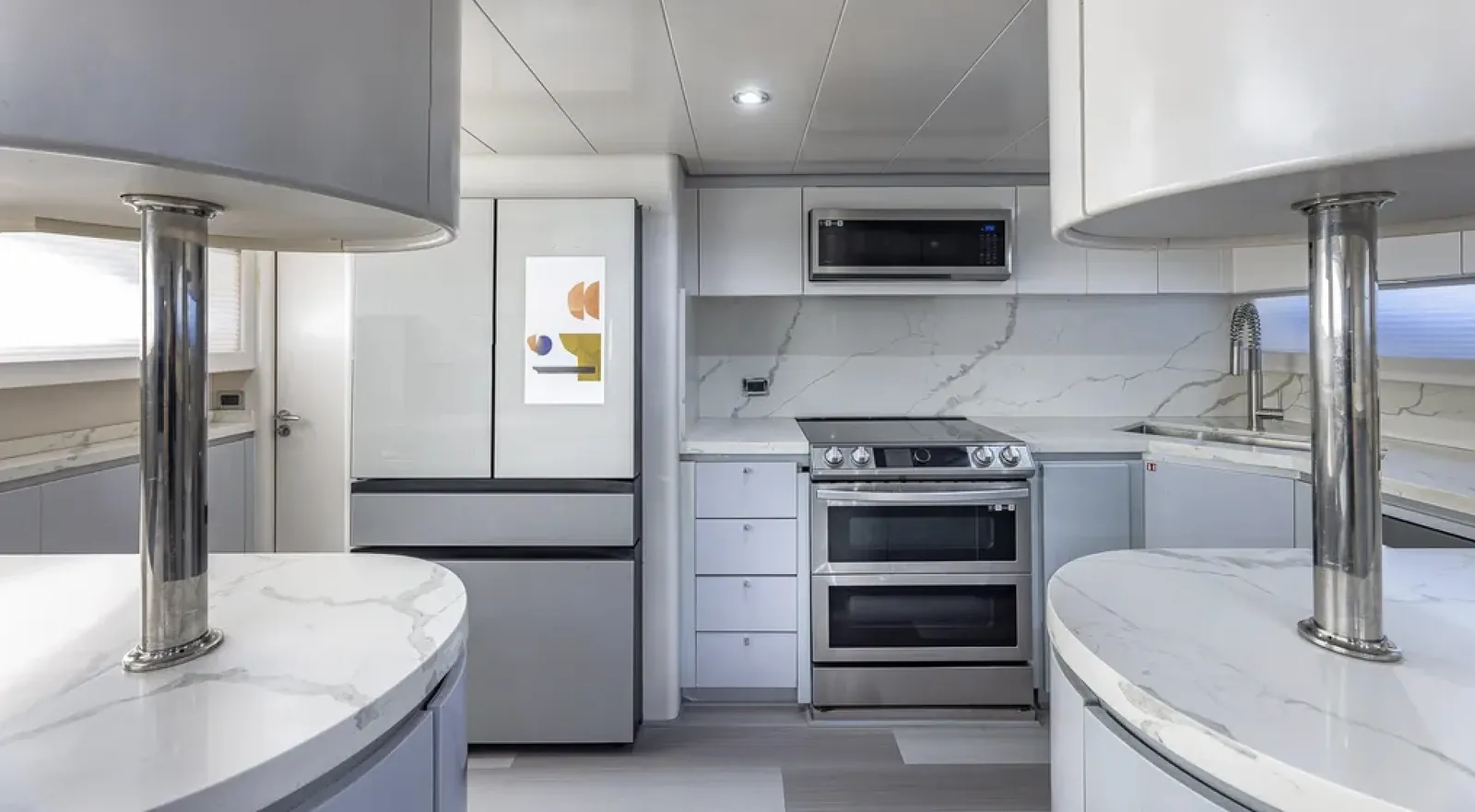 BEARPAW with Jacuzzi Miami yacht detail 9