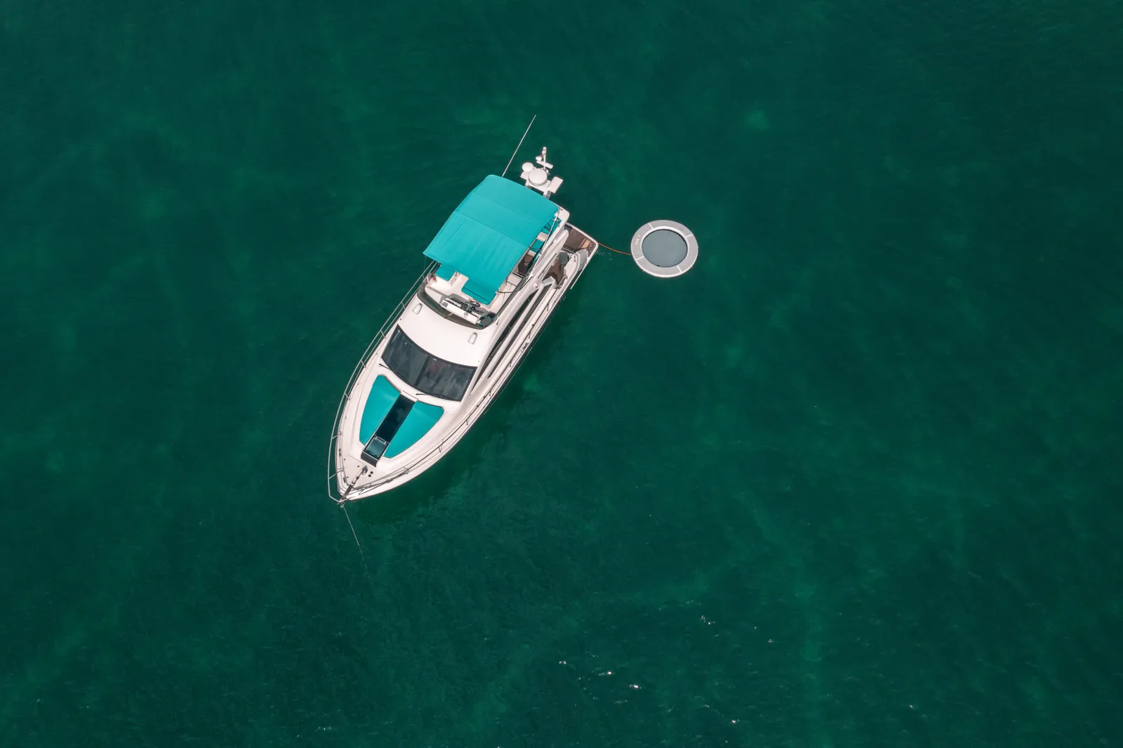 Fairline 'Royal Blue' Miami yacht detail 12