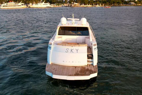 SKY Miami yacht detail 13