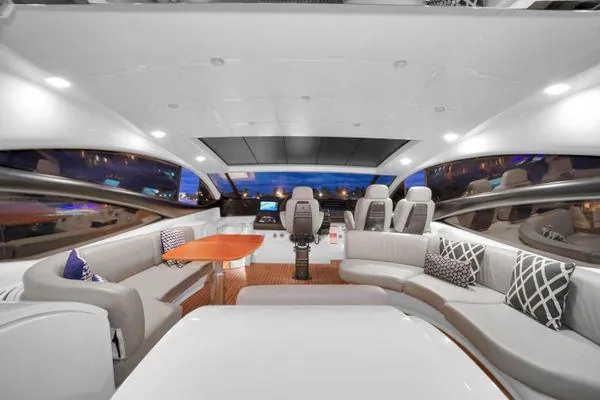 SKY Miami yacht detail 17
