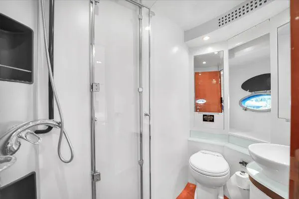 SKY Miami yacht detail 31